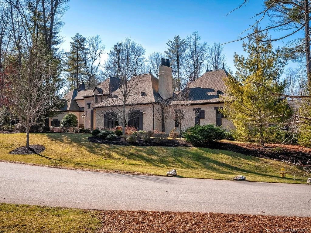 5 Nethermead Drive #44