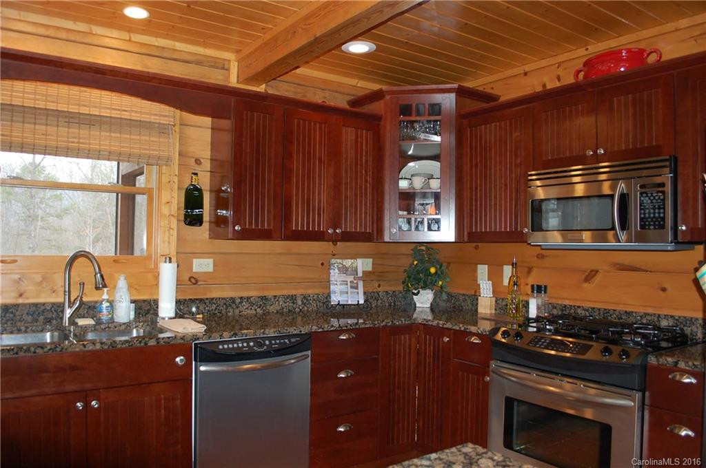 61 Boundary Road - Photo 13