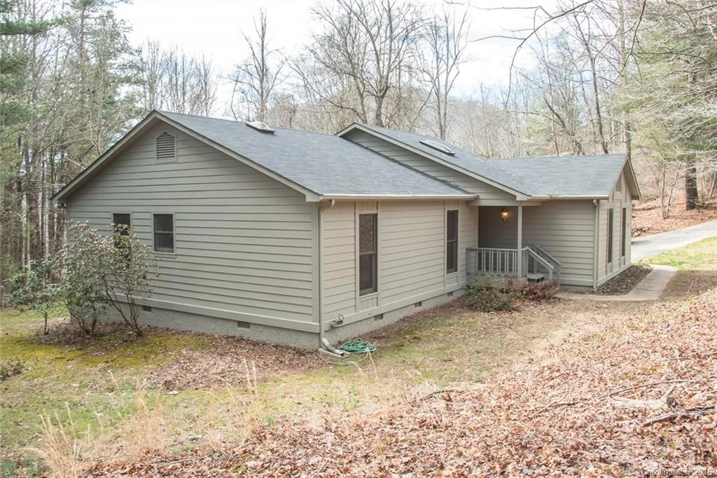 52 Pine Ridge Trail