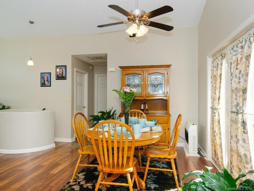 1 Steelwood Drive - Photo 6