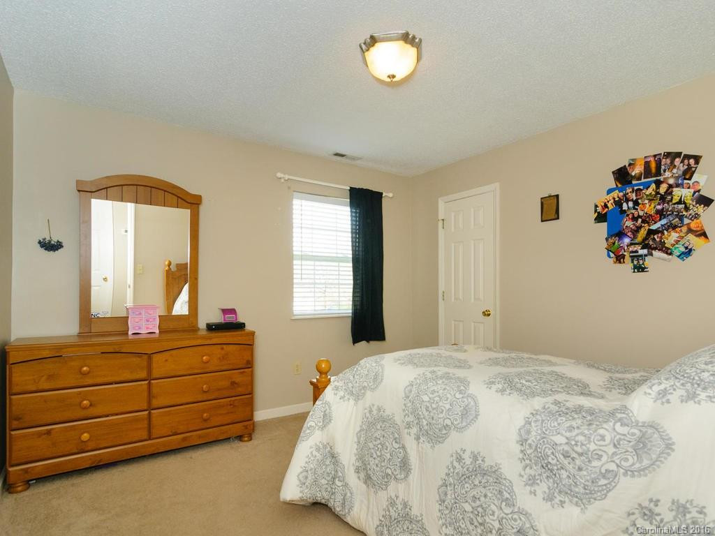 1 Steelwood Drive - Photo 10