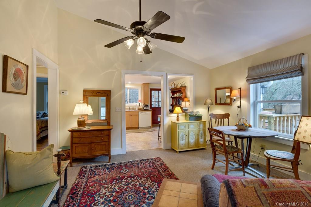 123 Hemphill Road - Photo 4