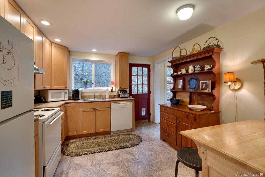 123 Hemphill Road - Photo 6
