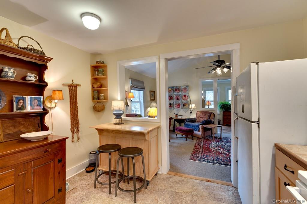 123 Hemphill Road - Photo 8
