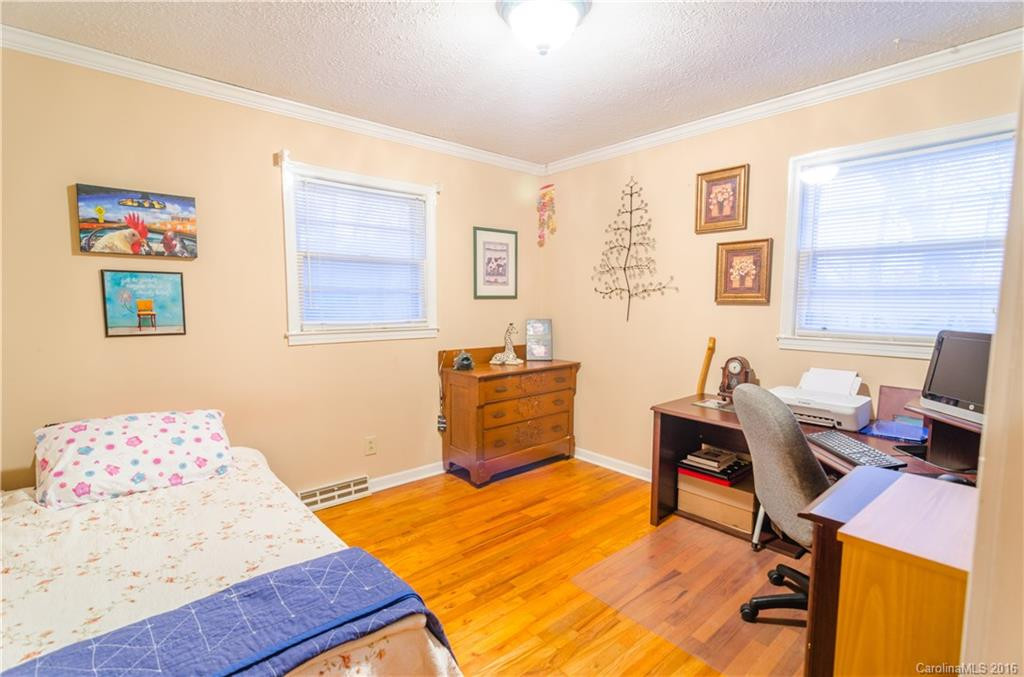 78 Hemlock Street - Photo 11