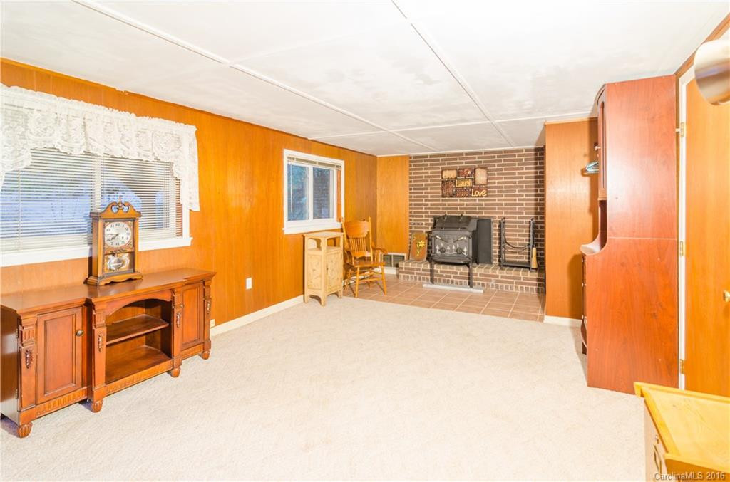 78 Hemlock Street - Photo 15