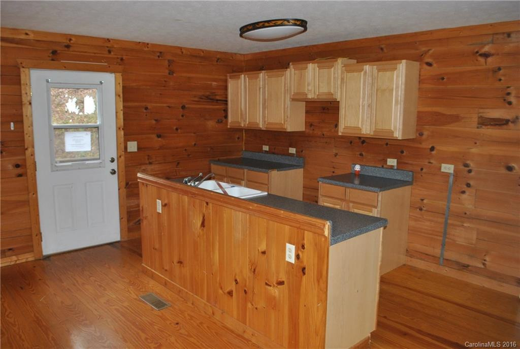 1414 Beaverdam Street - Photo 9