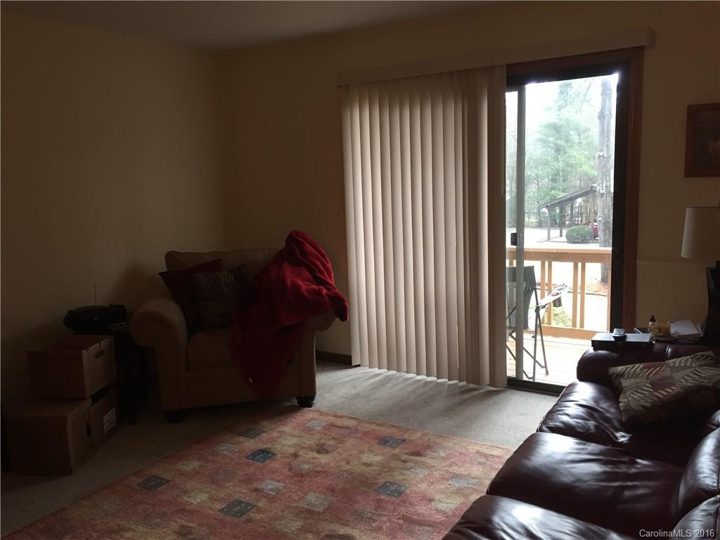 531 Courtwood Lane #8 - Photo 5