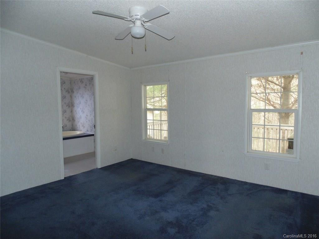 29 Country Meadows Drive - Photo 14