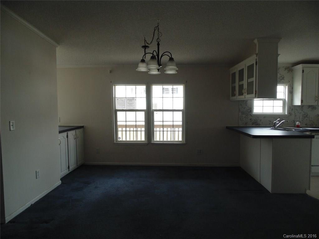 29 Country Meadows Drive - Photo 7