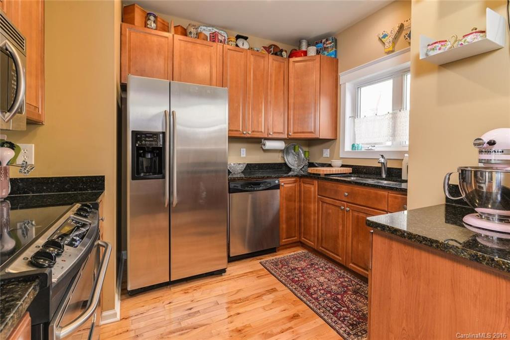 16 City Homes Place #16 - Photo 6