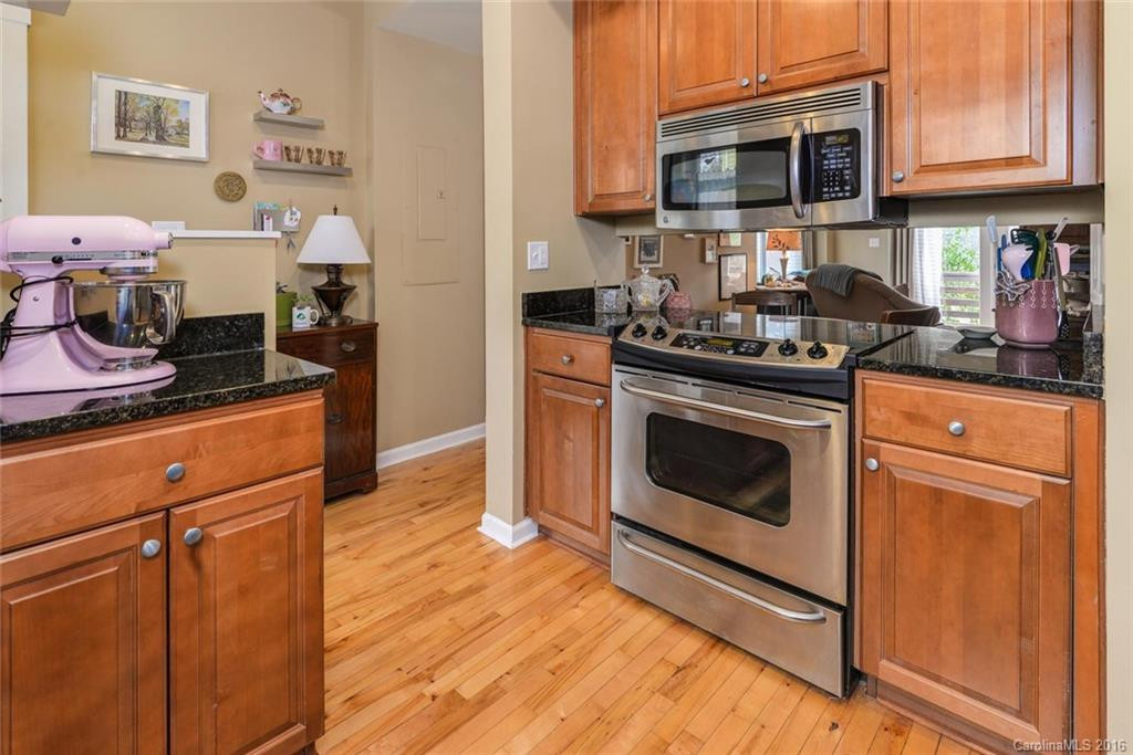 16 City Homes Place #16 - Photo 8