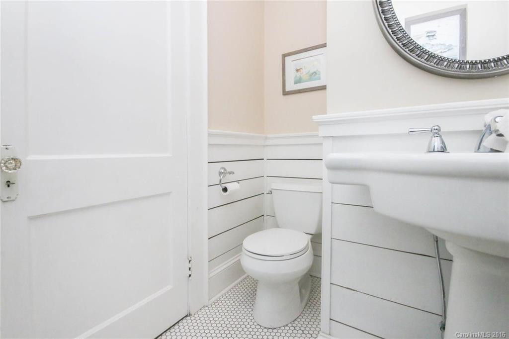 7 Grove Street - Photo 11