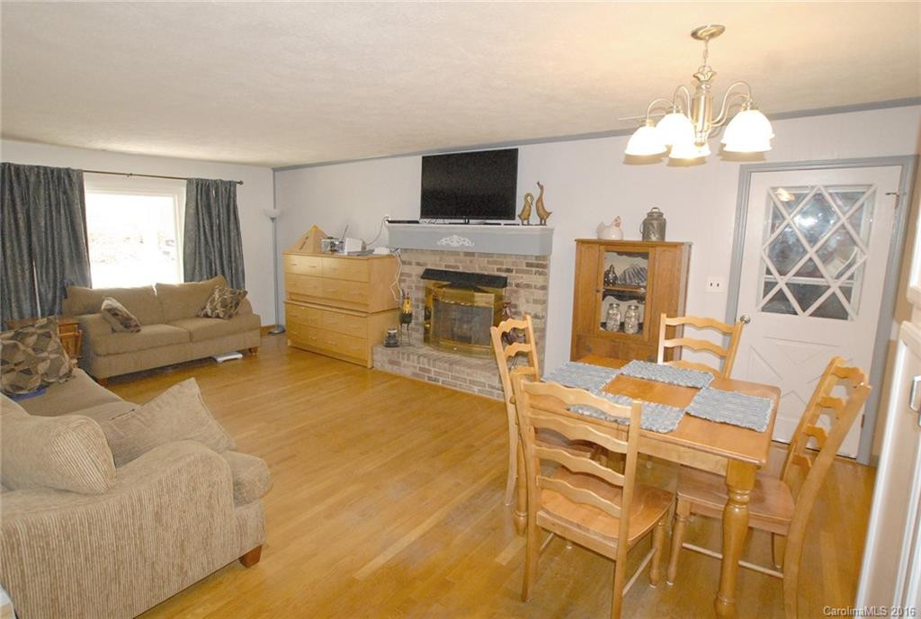 146 Pinehurst Drive - Photo 5