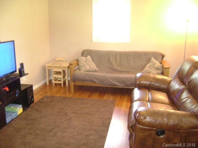 146 Lakeside Drive - Photo 4