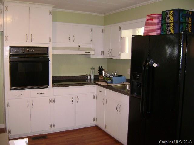 146 Lakeside Drive - Photo 6