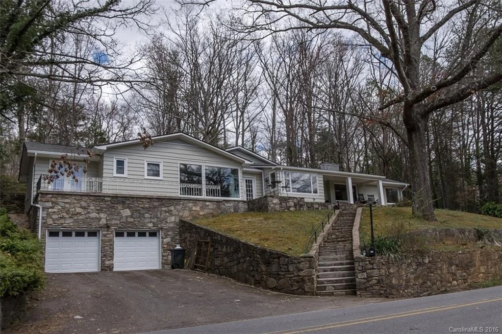 153 Greenview Drive