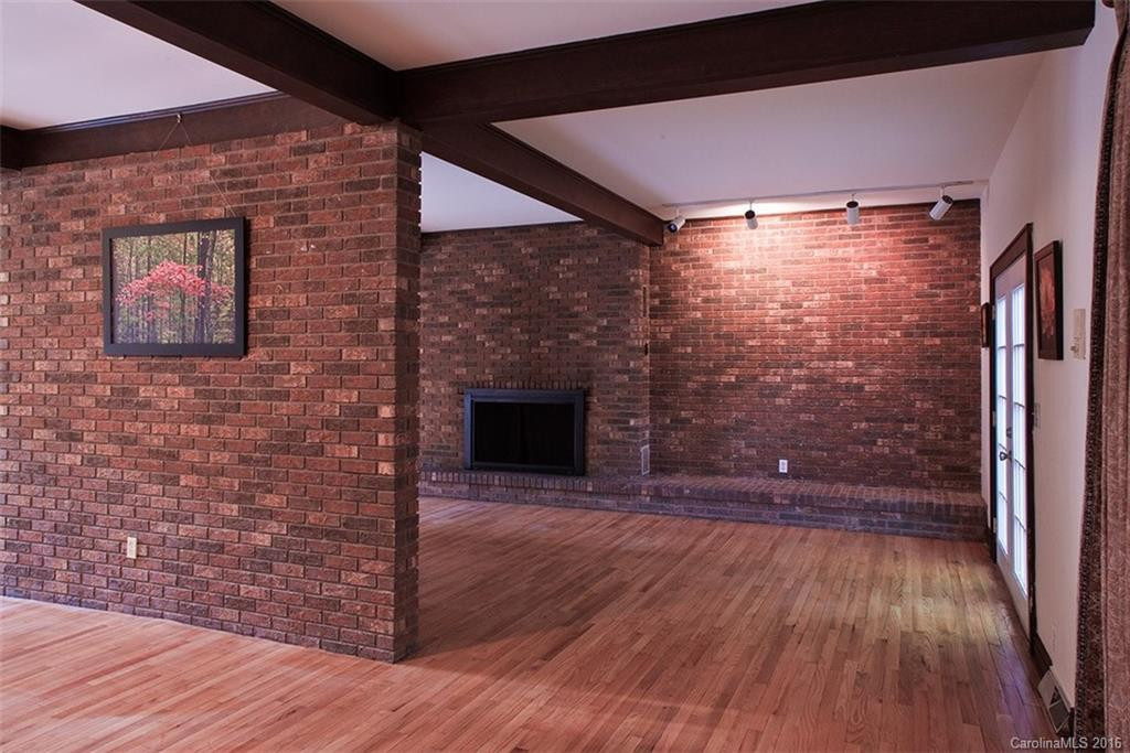 153 Greenview Drive - Photo 20
