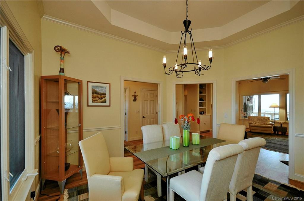 4 Summit Tower Circle - Photo 3