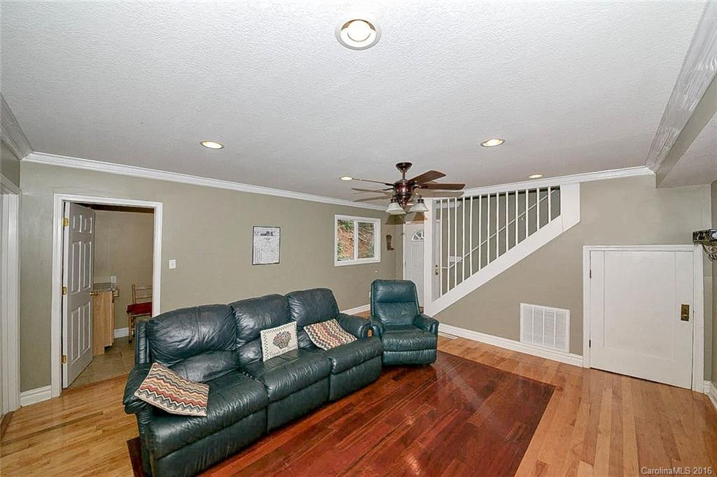 5 Connelly Road - Photo 4