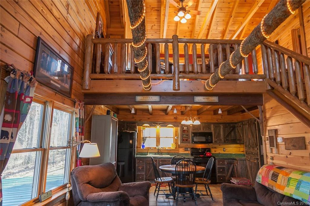 102 Valley View Drive - Photo 4