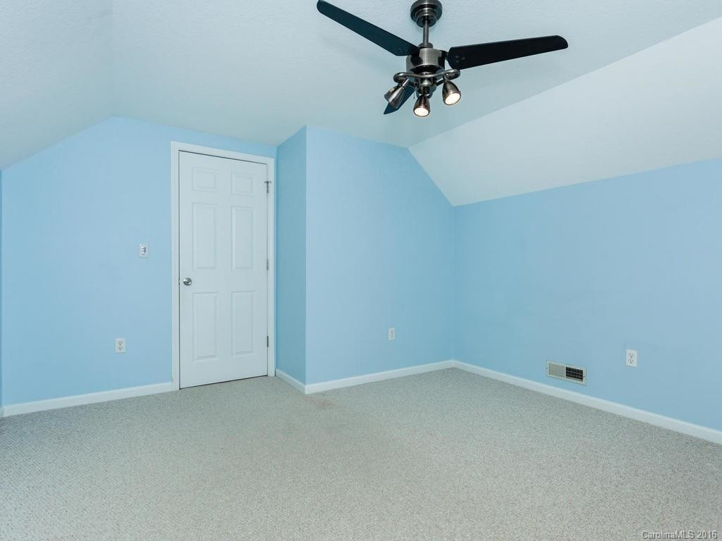 22 Bittersweet Lane - Photo 18