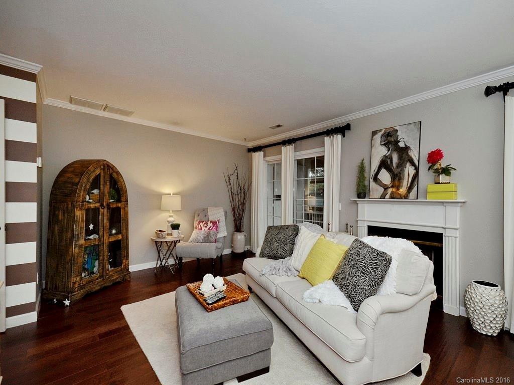 17 Willowick Drive ## - Photo 6