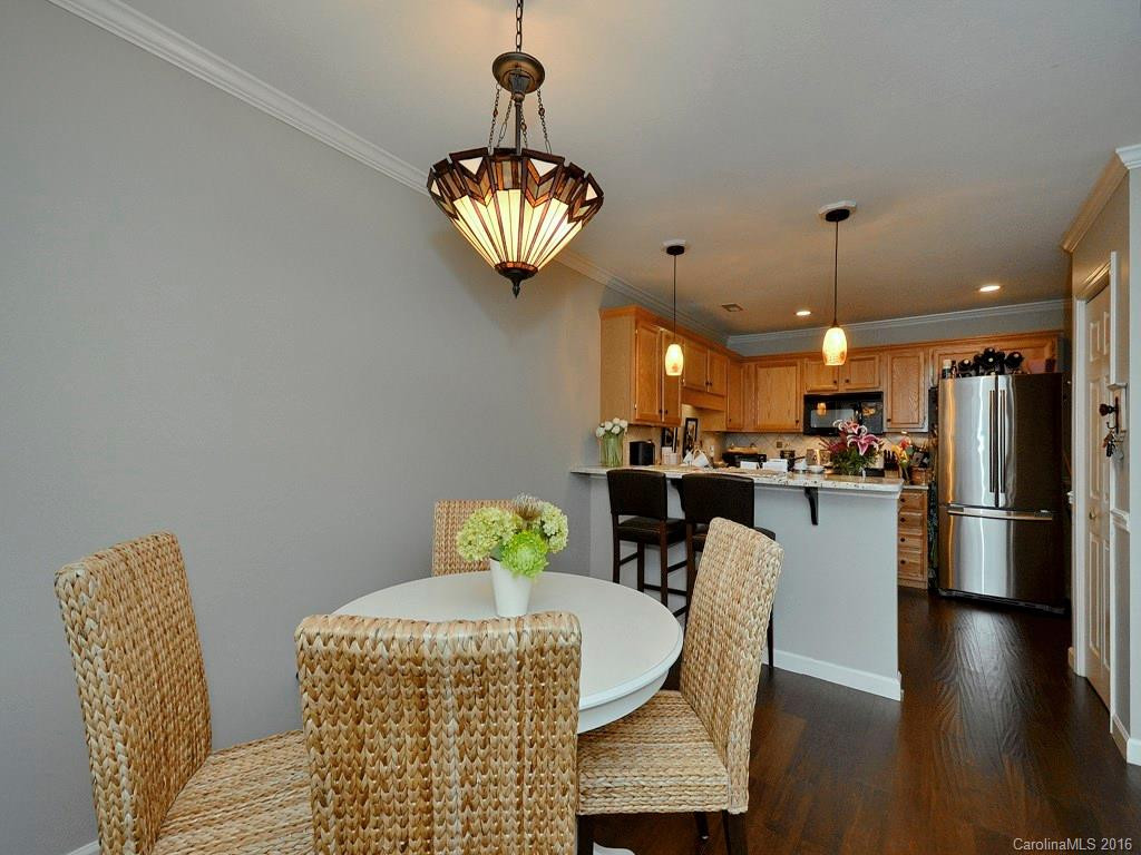 17 Willowick Drive ## - Photo 7