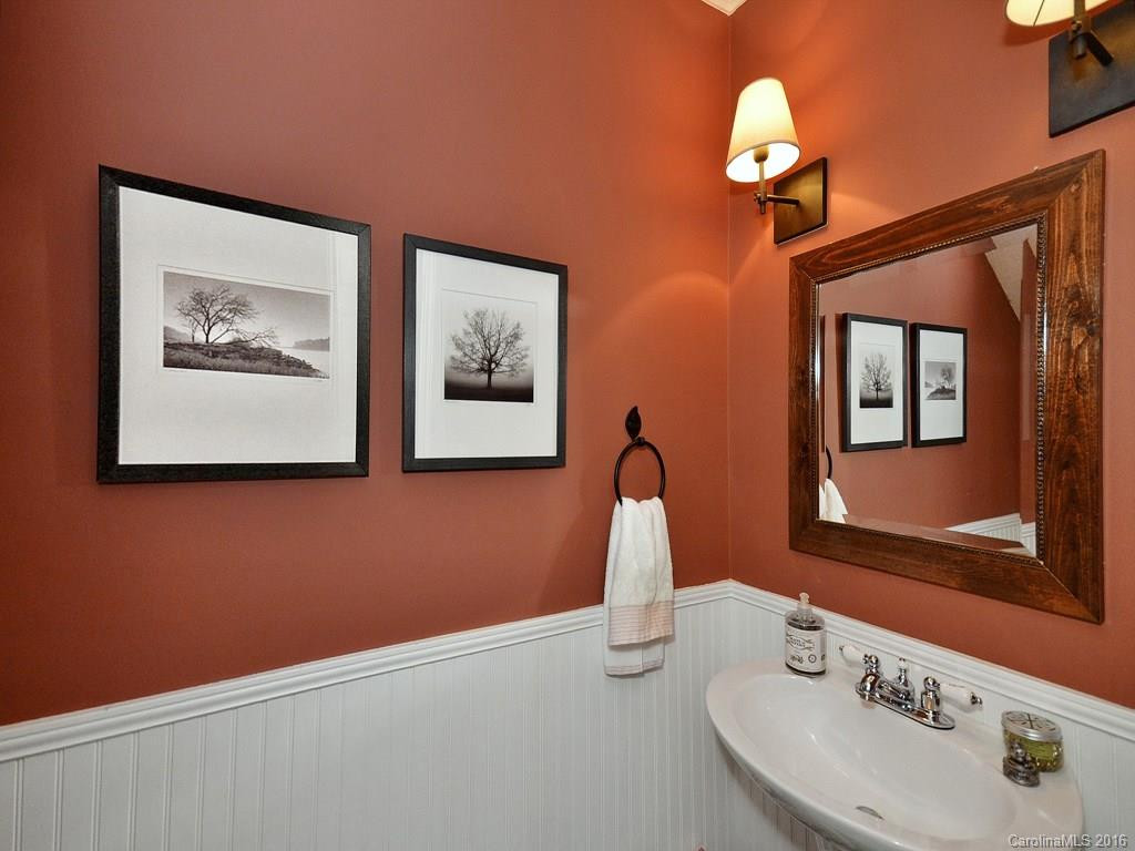 17 Willowick Drive ## - Photo 9