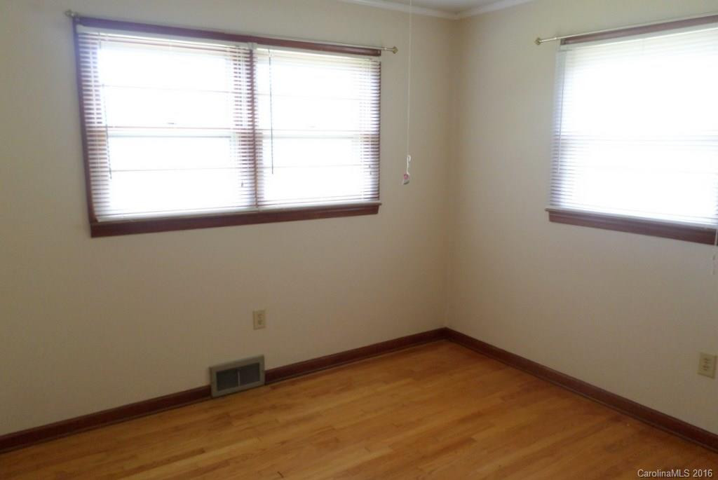 1 Penley Road - Photo 5