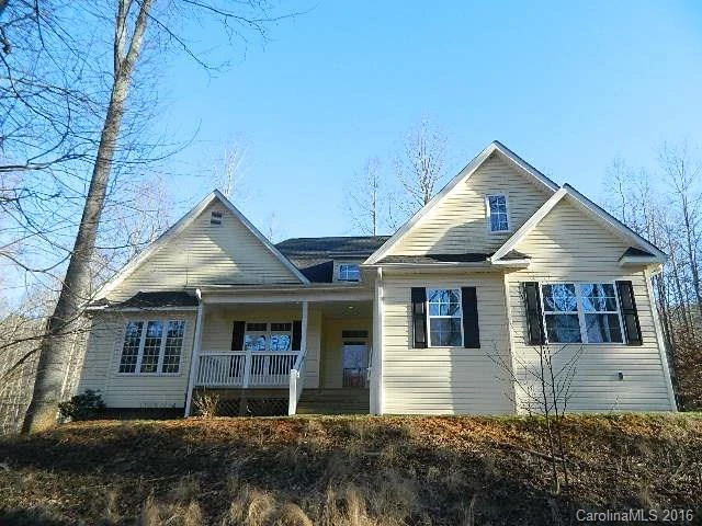 390 Dix Creek Road