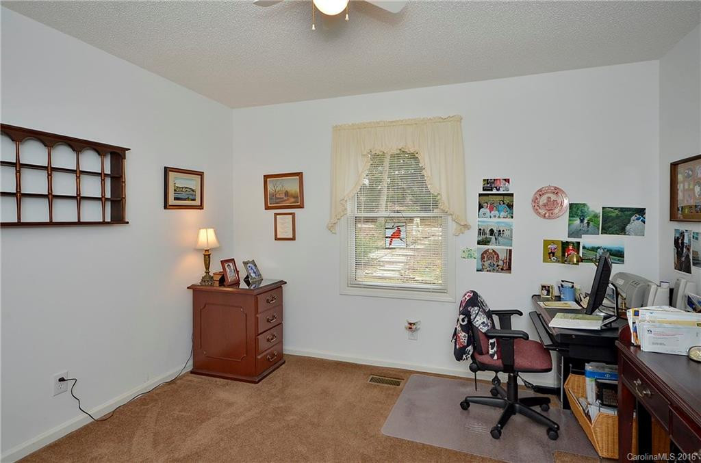 81 Carpenters Lane - Photo 16