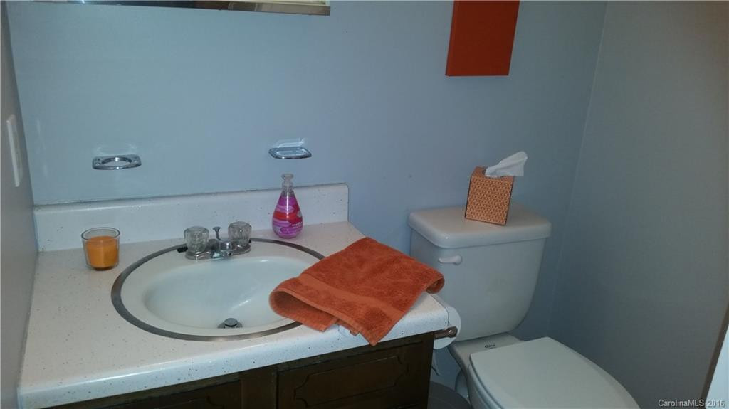 706 9th Street - Photo 11