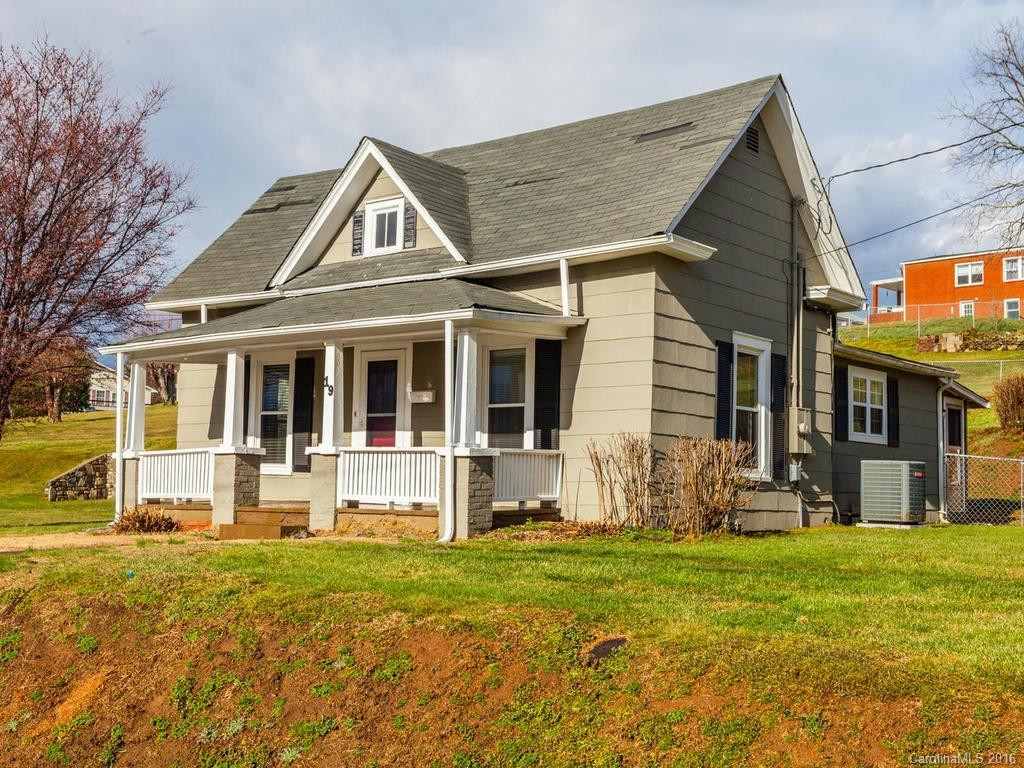 19 Allen Street - Photo 2