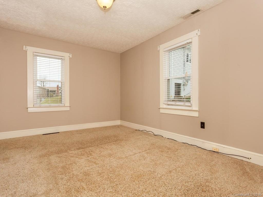19 Allen Street - Photo 14