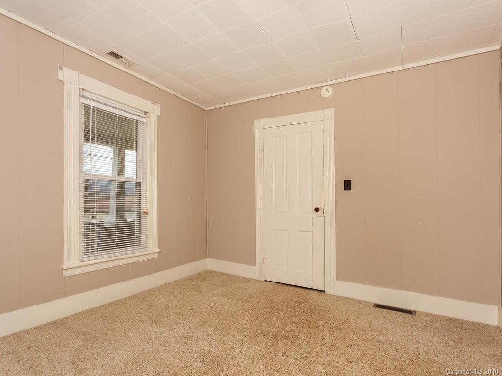 19 Allen Street - Photo 16