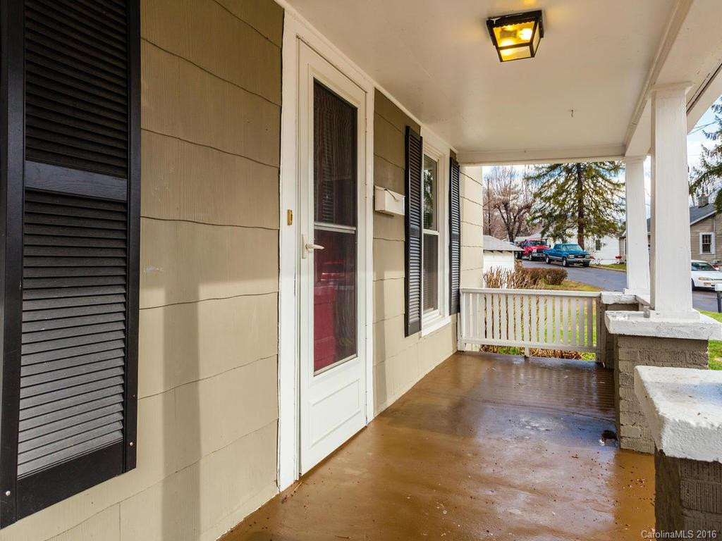 19 Allen Street - Photo 4