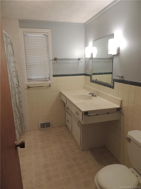 620 Azalea Avenue #14-15 - Photo 6