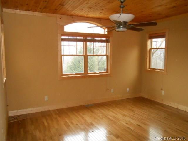 89 Hawk Mountain Road - Photo 3