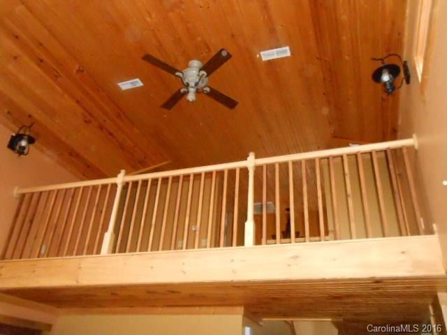 89 Hawk Mountain Road - Photo 5