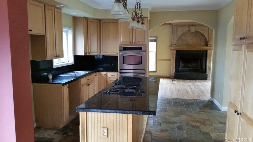 140 Ledbetter Road - Photo 5