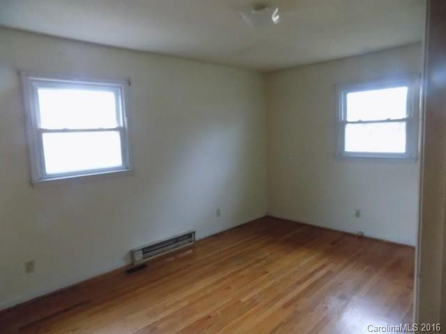 272 Hardin Road - Photo 4