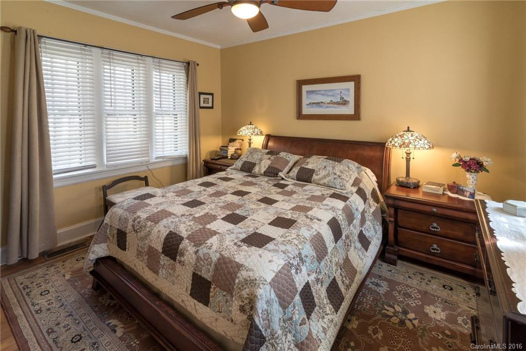 4 Waverly Road - Photo 12