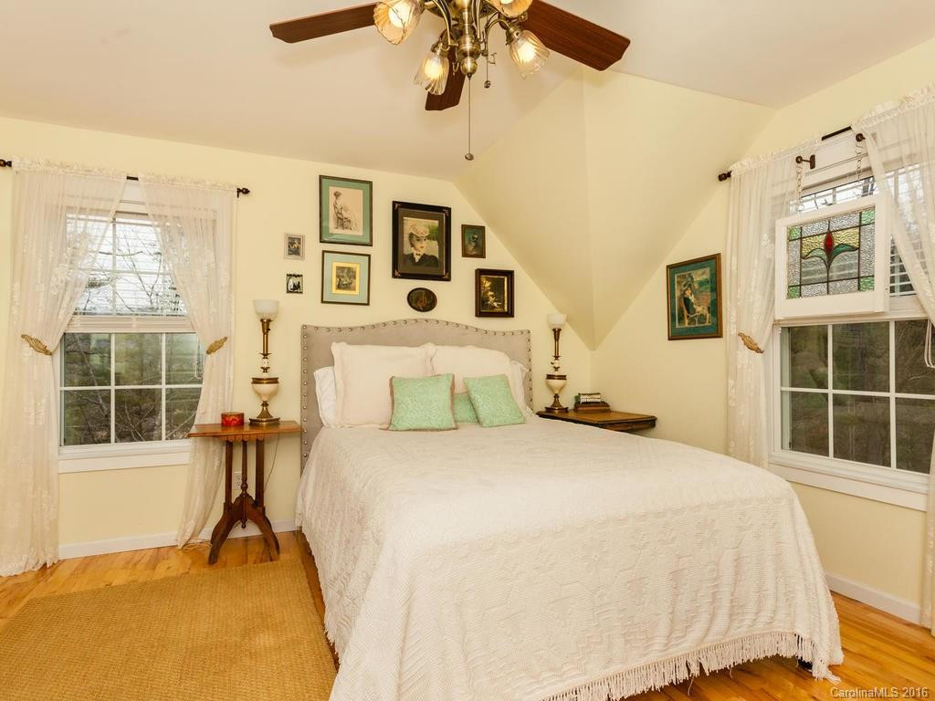 241 Banks Creek Road - Photo 11