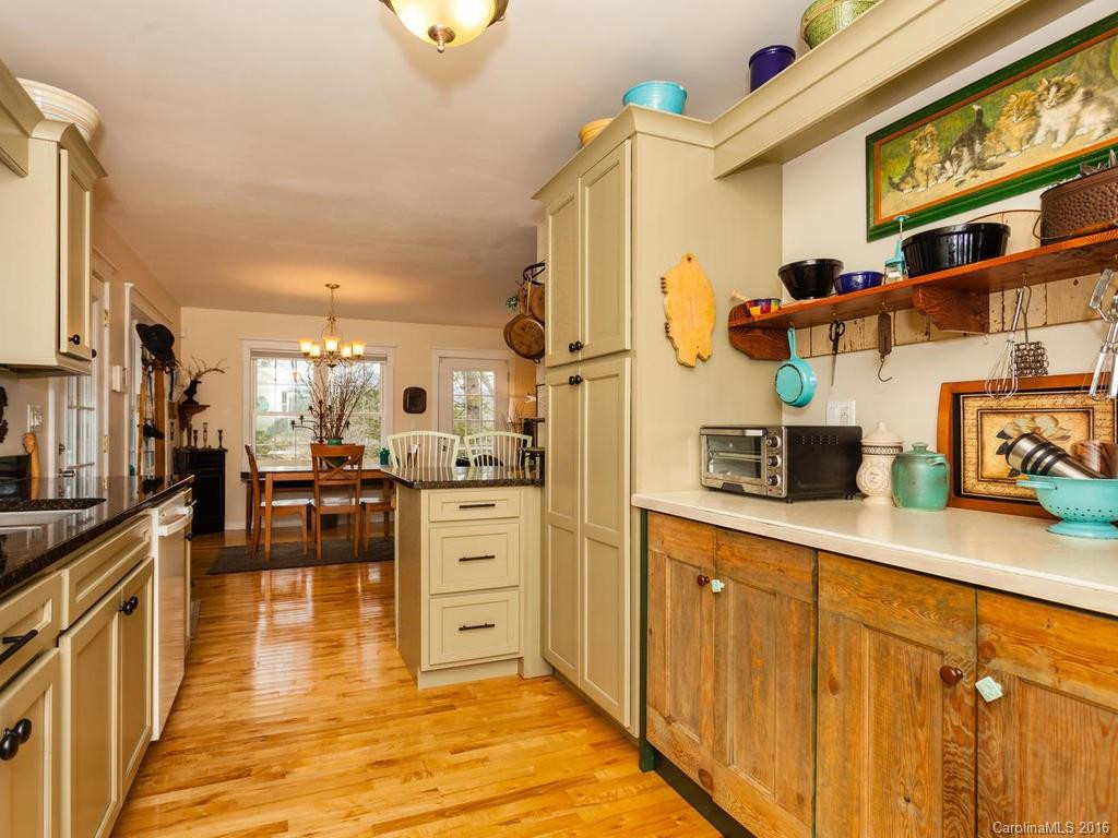 241 Banks Creek Road - Photo 7