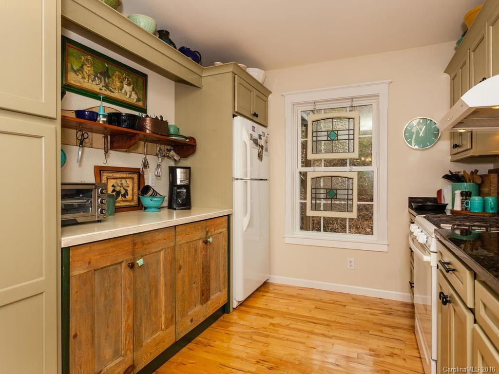 241 Banks Creek Road - Photo 9