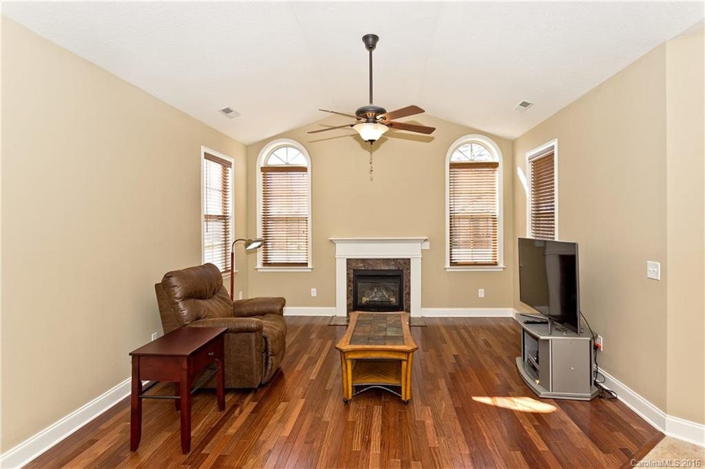 339 Summerfield Place #19-A - Photo 6