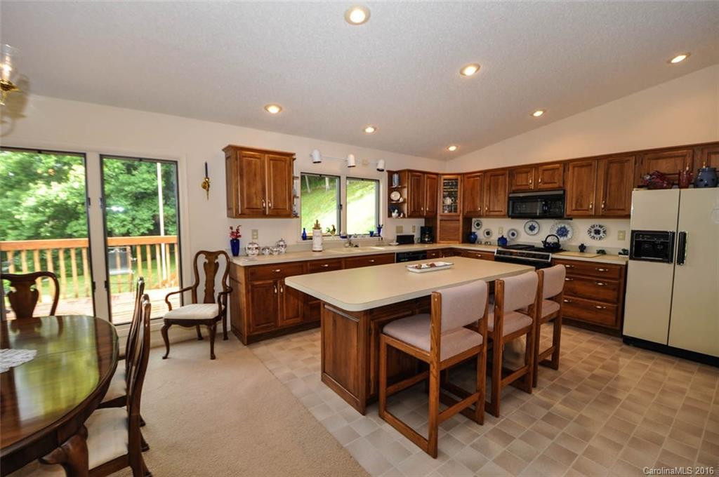 617 Norton Fork Road - Photo 12