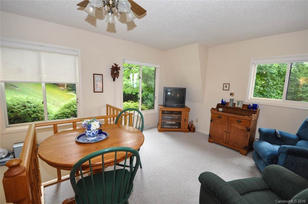 617 Norton Fork Road - Photo 16