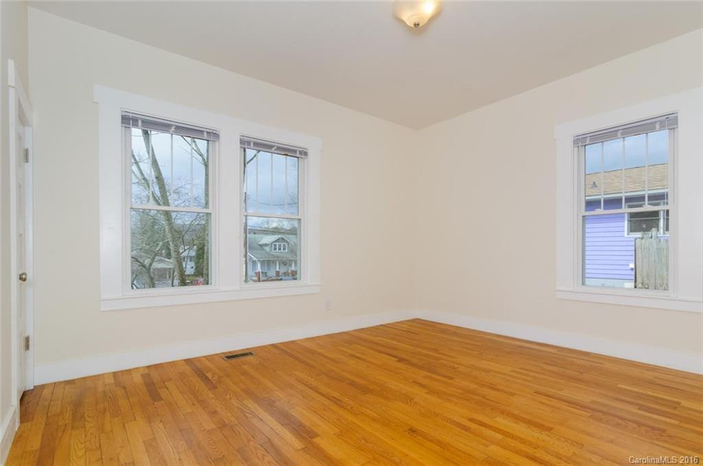 70 Clinton Avenue - Photo 18